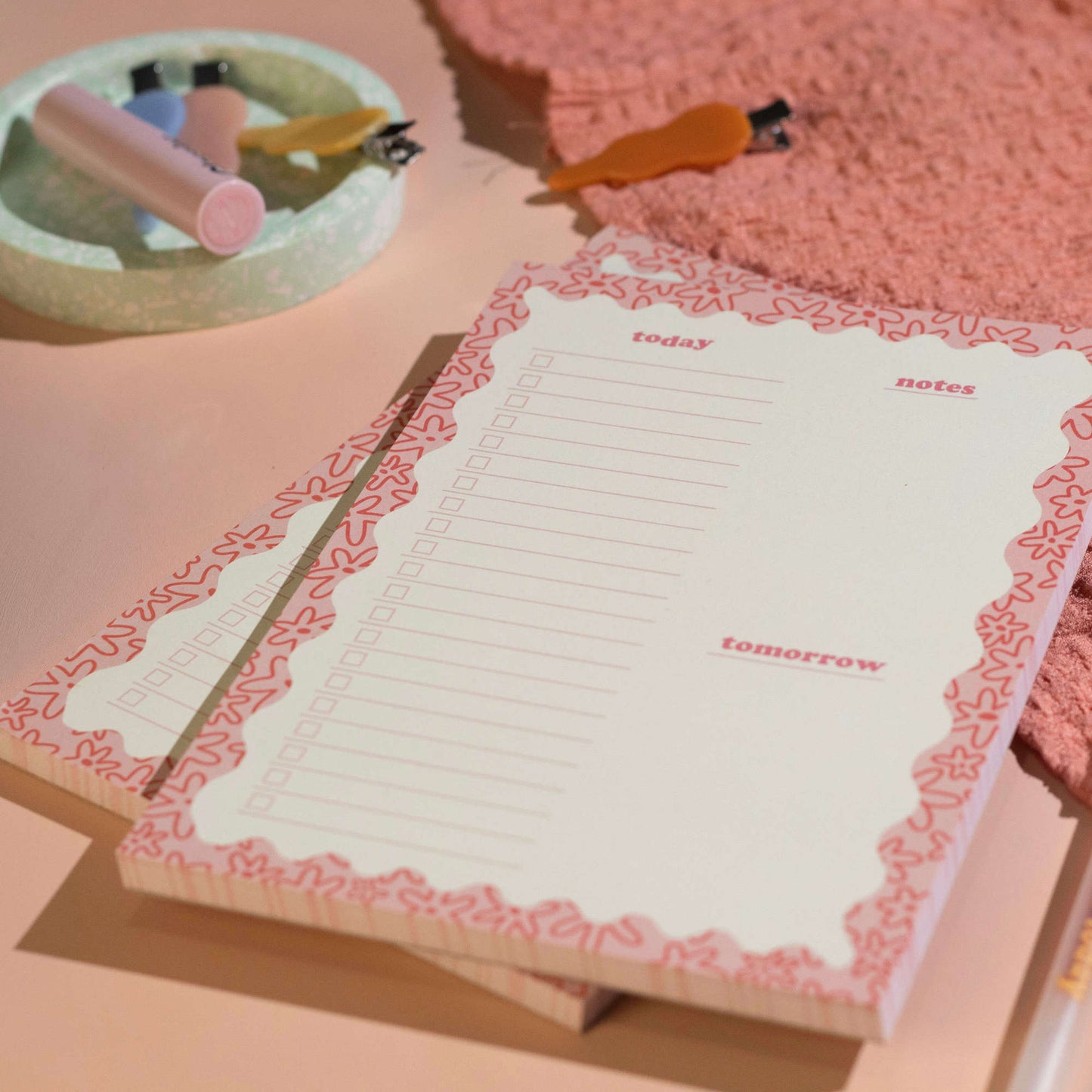 A5 Wavy Floral Daily Desk Pad